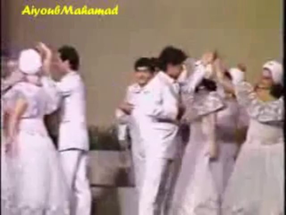 سلوى القطريب ما احلى هالدني مسرحية الحلم الثالث