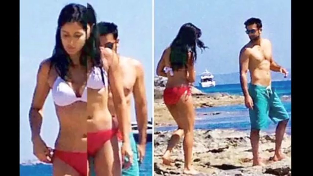 Katrina Kaif  Visits Ranbir Kapoor's Ganesh Puja ?