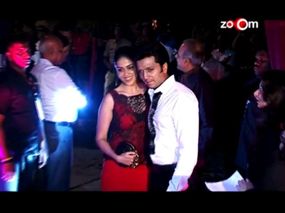 Bollywood reacts on Delhi Gang Rape Case - Riteish Deshmukh, Ayesha Takia, Karan