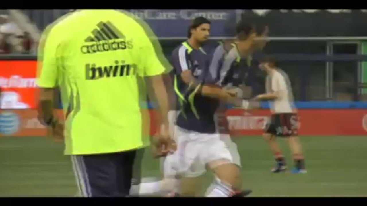 Nach Özil auch Khedira zum FC Arsenal?