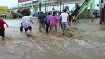 Furacão e tempestade tropical causam mortes no México