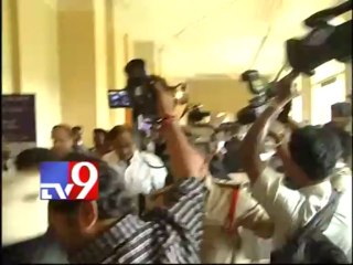 CM Kiran discusses A.P politics with Chidambaram