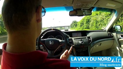 La voiture qui se conduit sans les mains