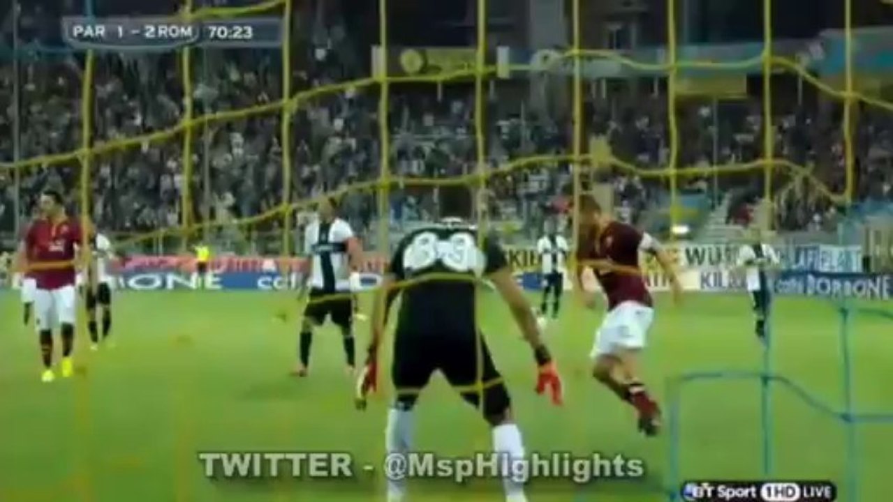 Parma vs Roma 1:2 Totti
