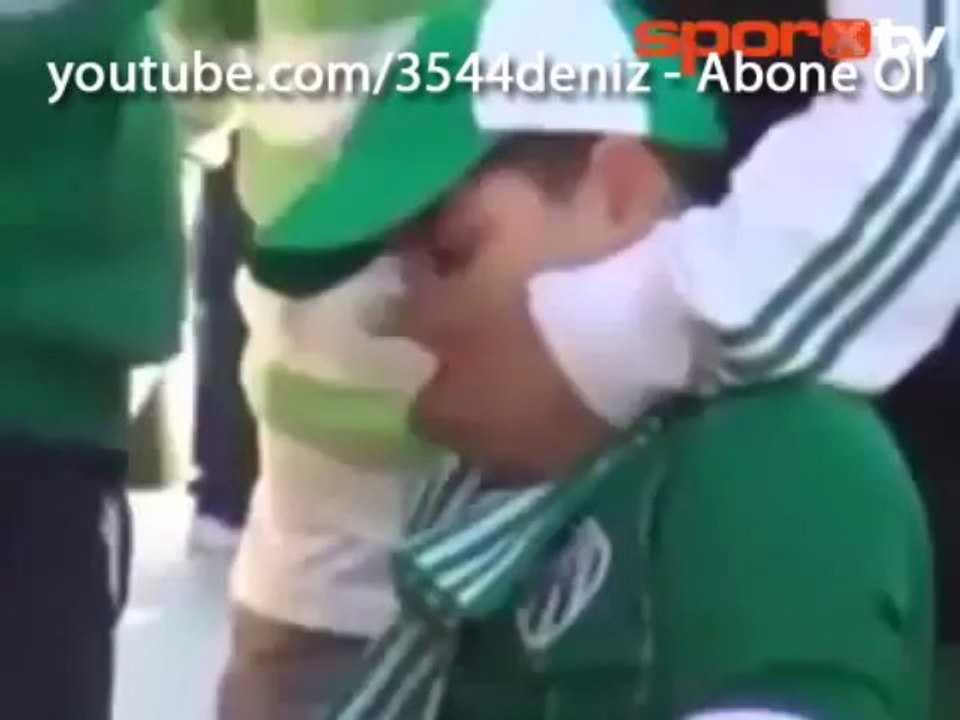 Fenerbahçe-Bursaspor 4-1 Maç Öncesi Taraftar Bıçaklı Kavga 10.03.2013