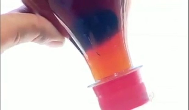 Rato é encontrado em garrafa de Coca-Cola