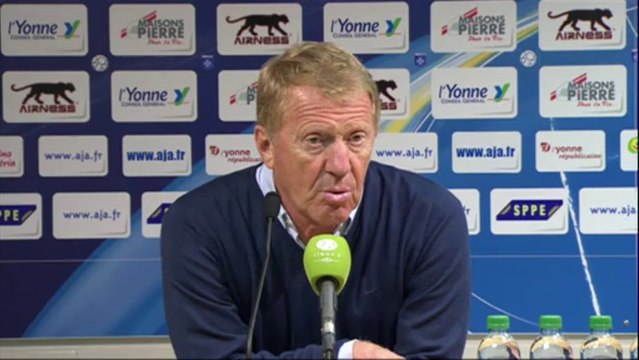 Conférence de presse AJ Auxerre - Stade Brestois 29 (0-0) : Bernard CASONI (AJA) - Alex DUPONT (SB29) - 2013/2014