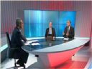 ما وراء الخبر- حزب النور المصري وخلافات على الدستور