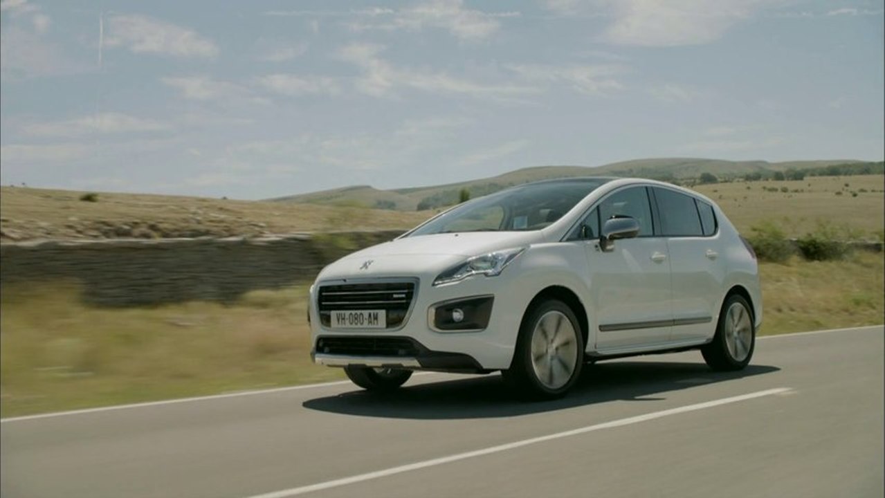 Vidéo officielle Peugeot 3008 I HYbrid4 restylée - 2013 ( www.feline.cc )