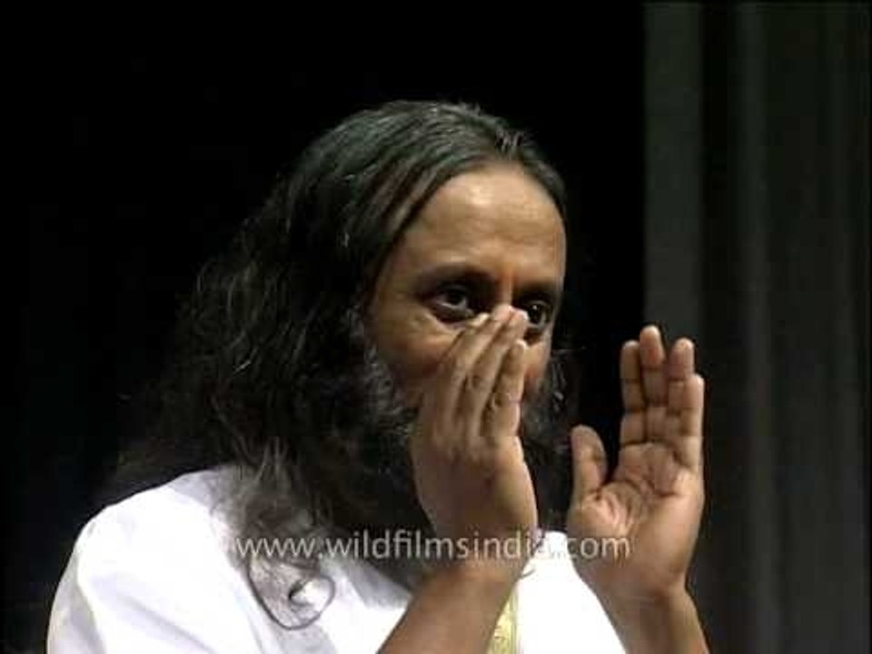 Sri Sri Ravi Shankar teaches us The Art of Living
