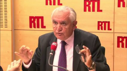 Jean-Pierre Raffarin attend une "clarification" de François Fillon