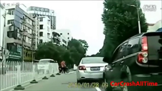 Rear End Car Crash Compilation