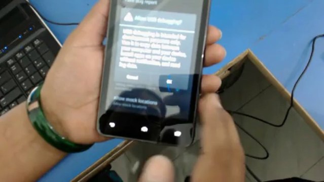 How to connect Android Mobile Phone to your Laptop for sending free SMS