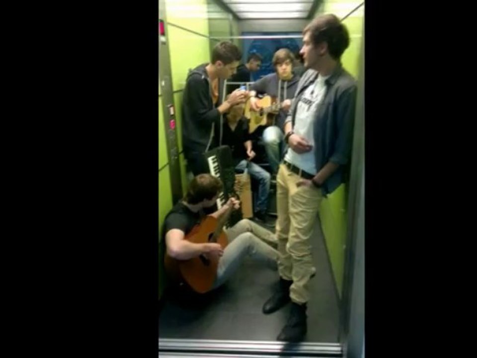 JAMT  - Einer von euch // Unplugged im Fahrstuhl