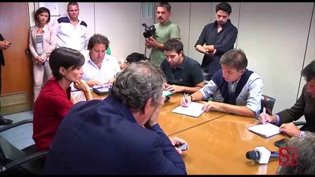 Napoli - Referendum Giustizia, Pdl raccoglie 80mila firme -1- (16.09.13)