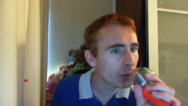 Wiwi égratigne the next day de David Bowie