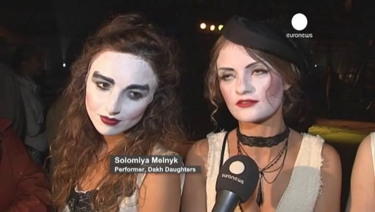 Ukrainian 'freak' cabaret causes sensation