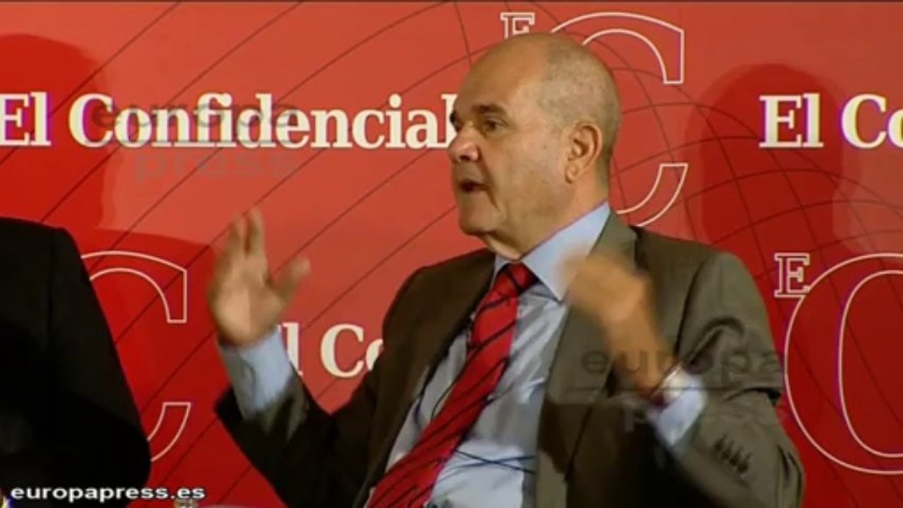 Chaves sobre los ERE: "es un auto que roza la prevaricación"