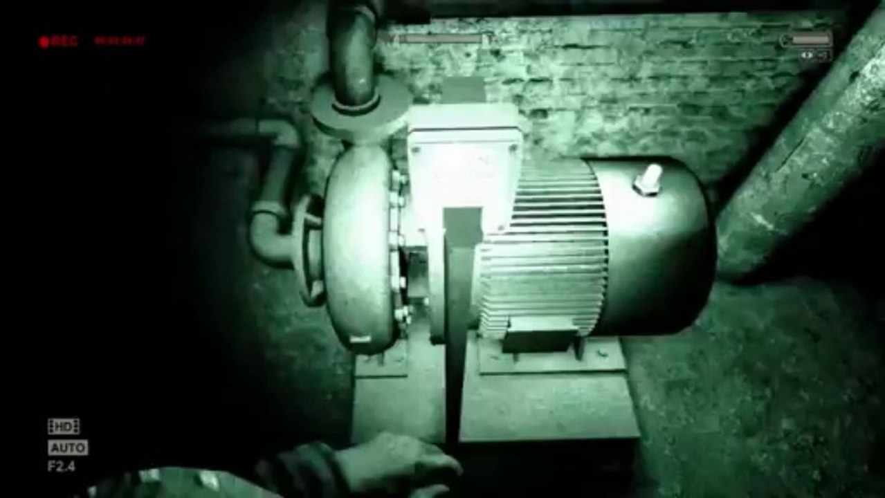 Outlast PleyDécouverte