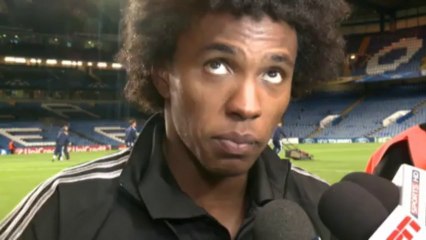 Groupe E - Willian : ''Je dois mériter ma place chaque jour''