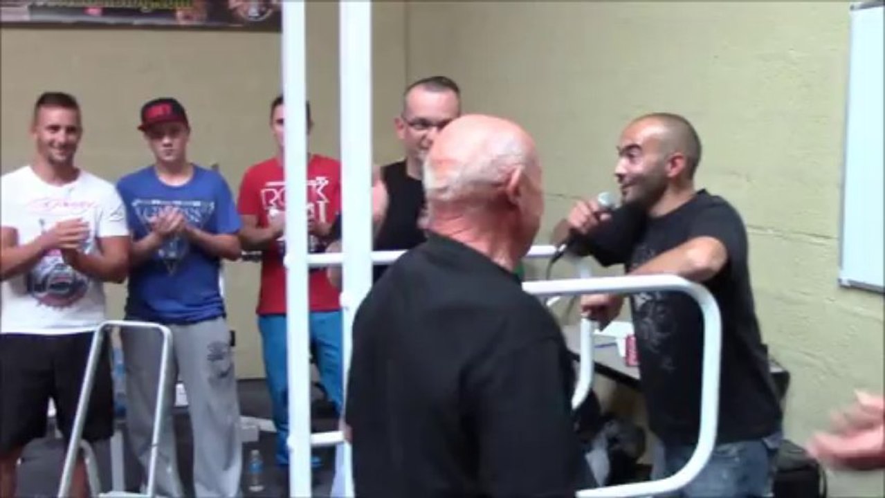 Claude Delaigle au concours de barre fixe