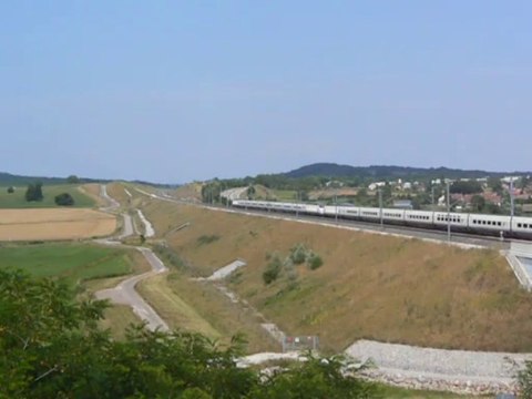 Rames de la RENFE, AVE 22 et 24 en essais sur la LGV RR.