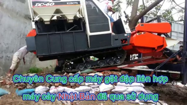 Mới về Máy Gặt đập liên hợp kubota dc60- Máy gặt đập liên hợp Đăng Lê Sửa Chữa Phụ Tùng Thay Thế Máy Gặt Lúa Liên hoàn