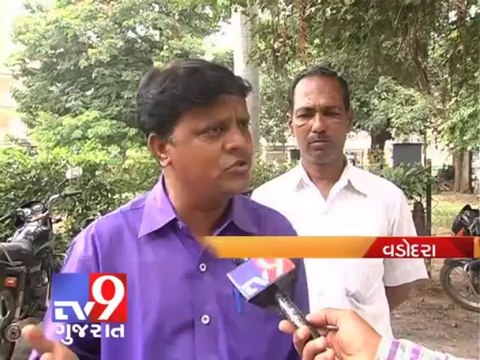 Tv9 Gujarat - Vadodara citizen filed compaint against 5 MLA & 75 Municipal Corporators