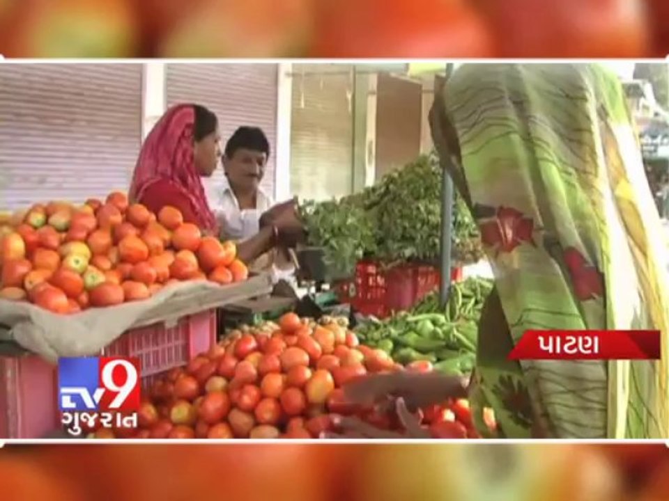 Tv9 Gujarat - At Rs 60 a kg, tomato prices touch all time high in city