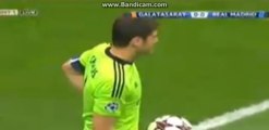 Unlucky!! Iker Casillas injury vs Galatasaray 17_09_2013