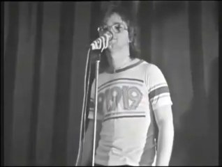 MADRIGALI & CANE NIKOLOVSKI - ZOŠTO JAS ĆOVEK SUM MAL