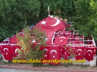 İLAHİ -- Bir Hilal Ugruna Ya Rab - Mehmet Yetkin