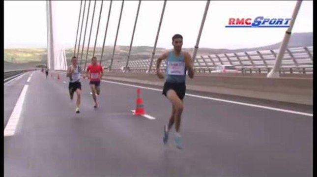 Traversée du Viaduc de Millau / Mahiedine Mekhissi le plus rapide - 18/09