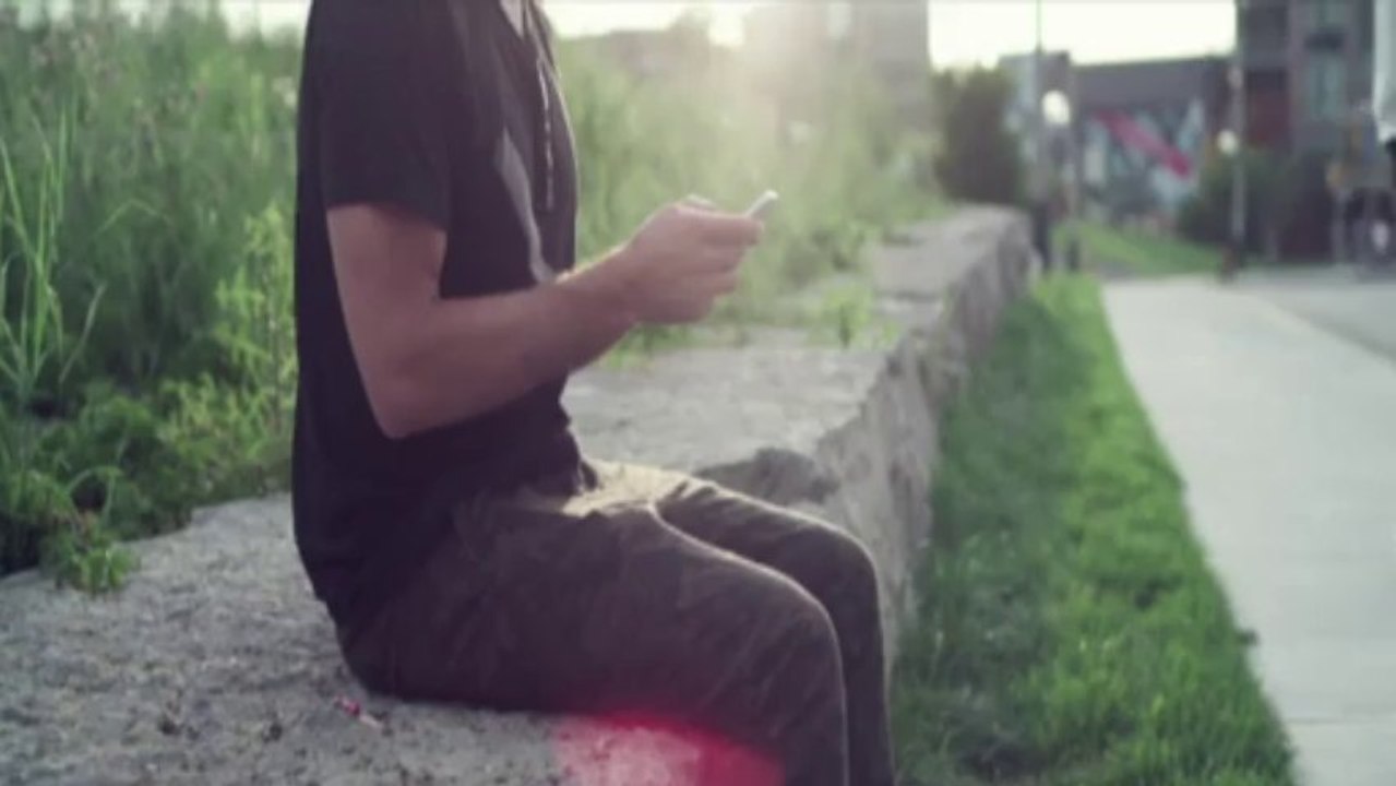 Tegan and Sara – “Goodbye, Goodbye” Music Video