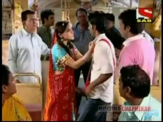 Mugdha as Arti scene-14