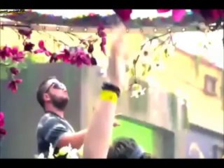 Megamix Electro 2013 + Mashup Video By Dj Larry (Belgium)