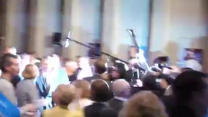 GRAND MEETING à Asnières avec Cyrille Déchenoix -entrée en salle