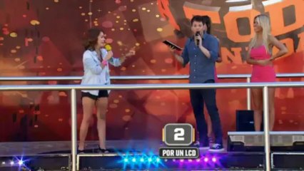 Lali Esposito en a todo o nada