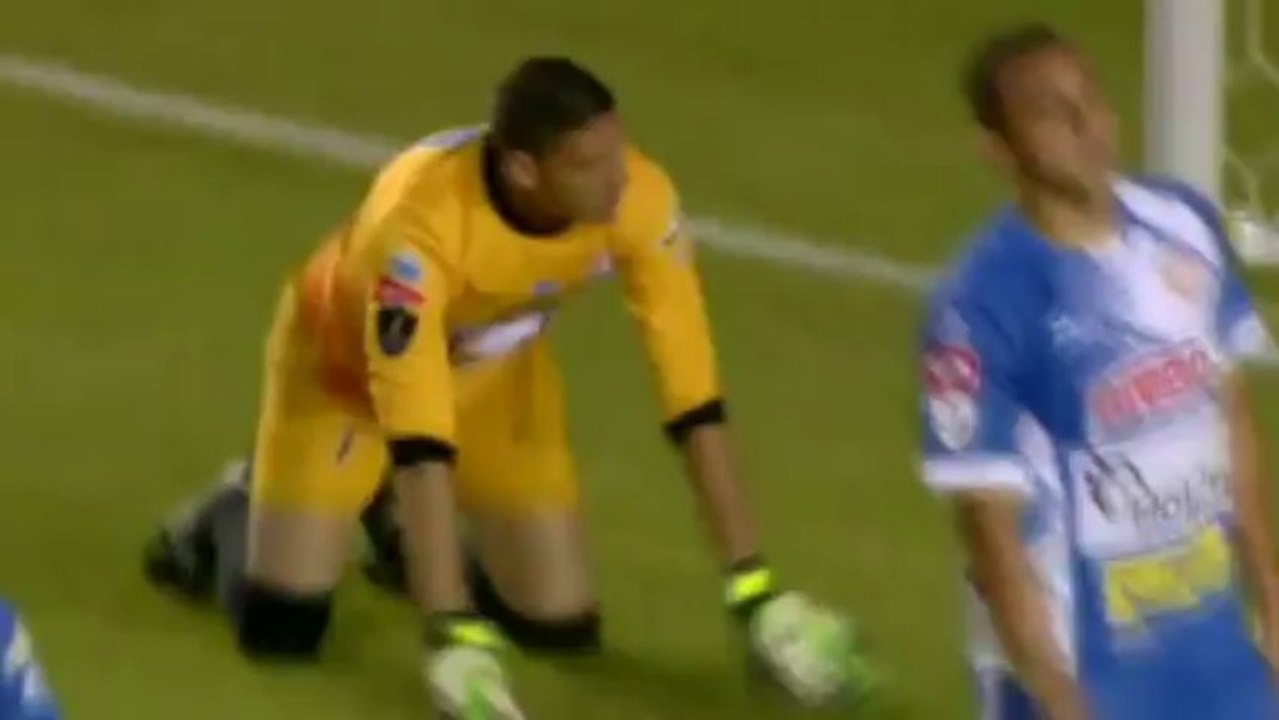 Galaxy lepsze od Isidro Metapan