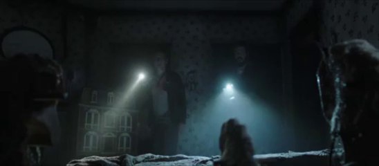 Insidious : Chapitre 2 - Extrait " Let's Get Outta Here" - VF