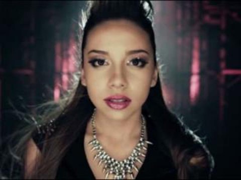 Katia Nicole feat. Gabe Morales - The Girl Can't Help It