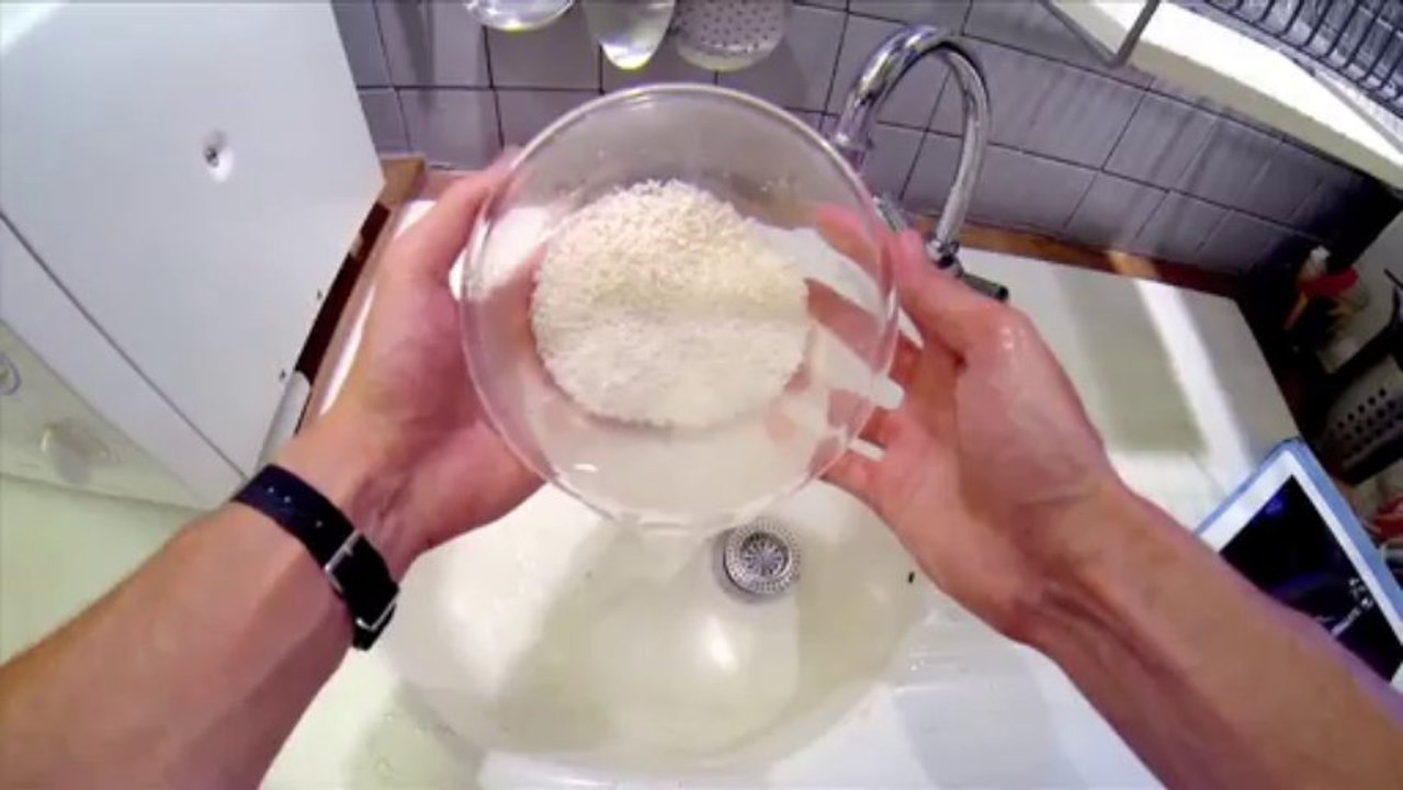 Comment faire un bon riz gluant au micro-ondes et en moins de 15 minutes?
