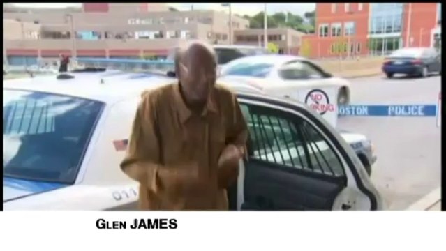 Boston : un SDF rend à la police les 42 000 dollars trouvés dans la rue