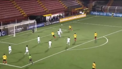 Concacaf Champions League - Olman Vargas falla lo infallable