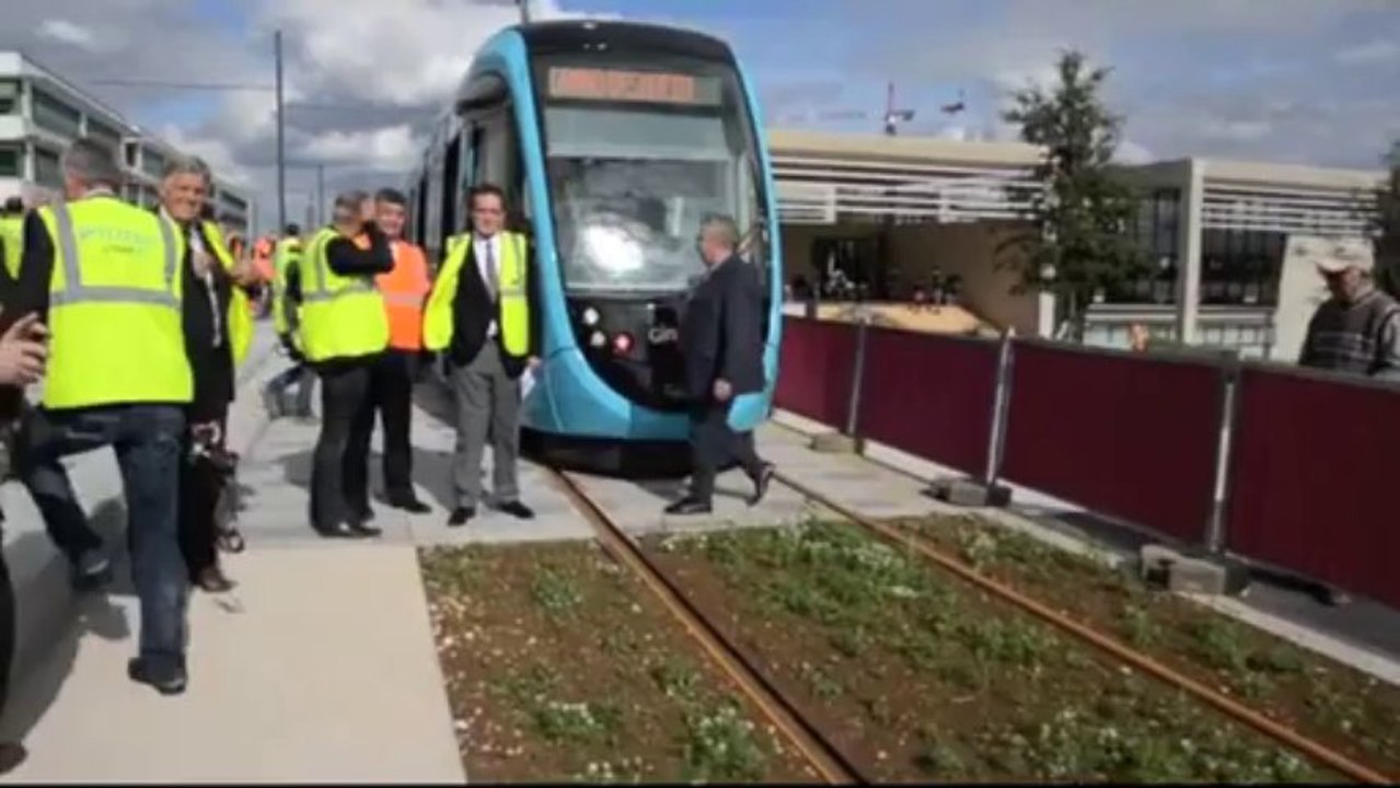 Premiers essais du Tram
