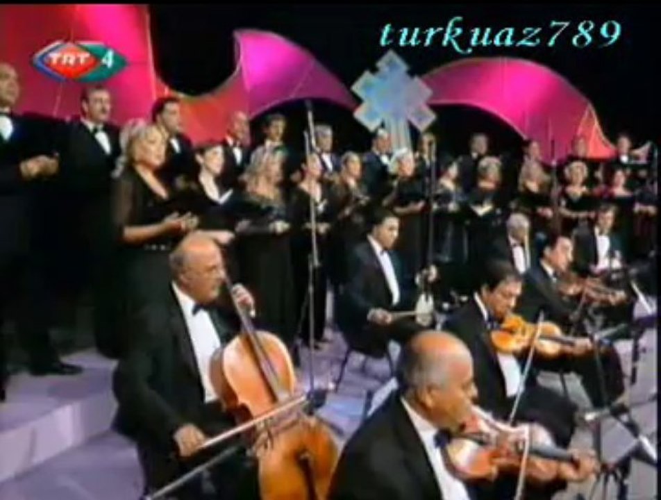 İZMİR DKTM KOROSU-Yine Dumanlı Dağlar Yollar Geçilmez Oldu