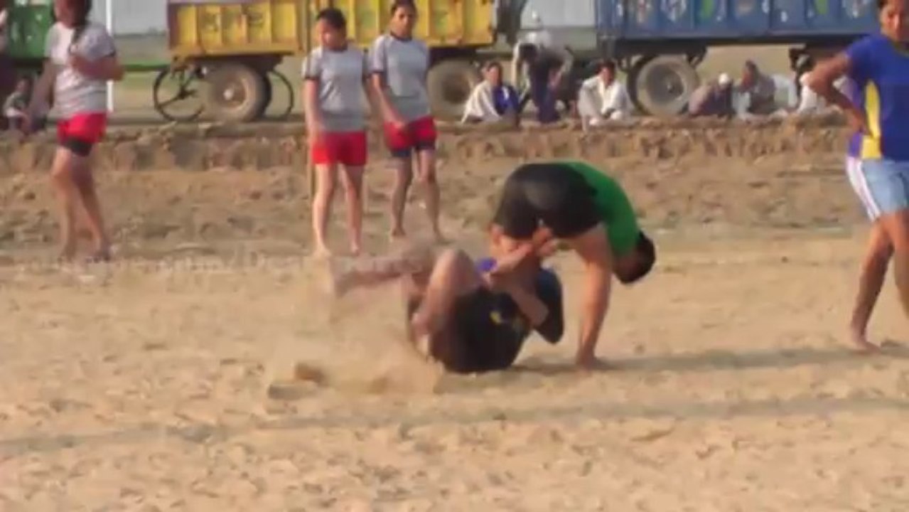 Stoper Point 08 - FreeStyle Girls Kabaddi Tournament 2013 Match 11