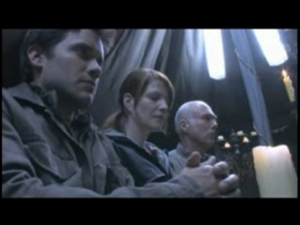 Battlestar.Galactica.The.Resistance.2