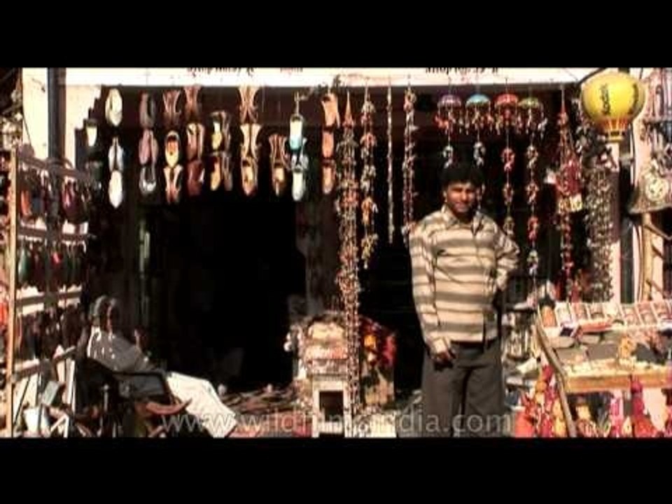 Hawa Mahal Fancy Nagra Shoe Shop and Handicraft Center - Jaipur, Rajasthan