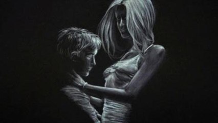 DIBUJANDO UNA PAREJA ENAMORADA (DIBUJO SOBRE PAPEL NEGRO)